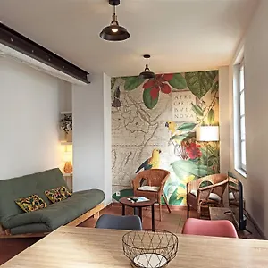 https://le-colibri-duplex-lumineux-intramuros.aixenprovencehotels.org